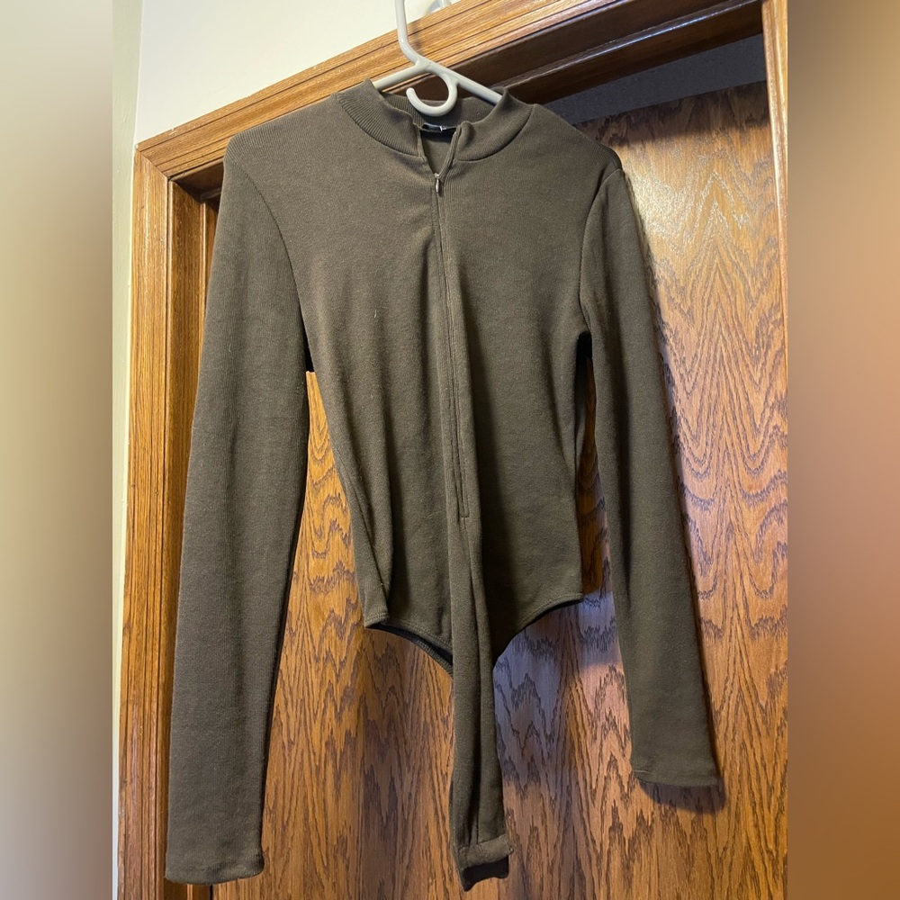 Fashion Nova Brown  Long Sleeve Bodysuit
